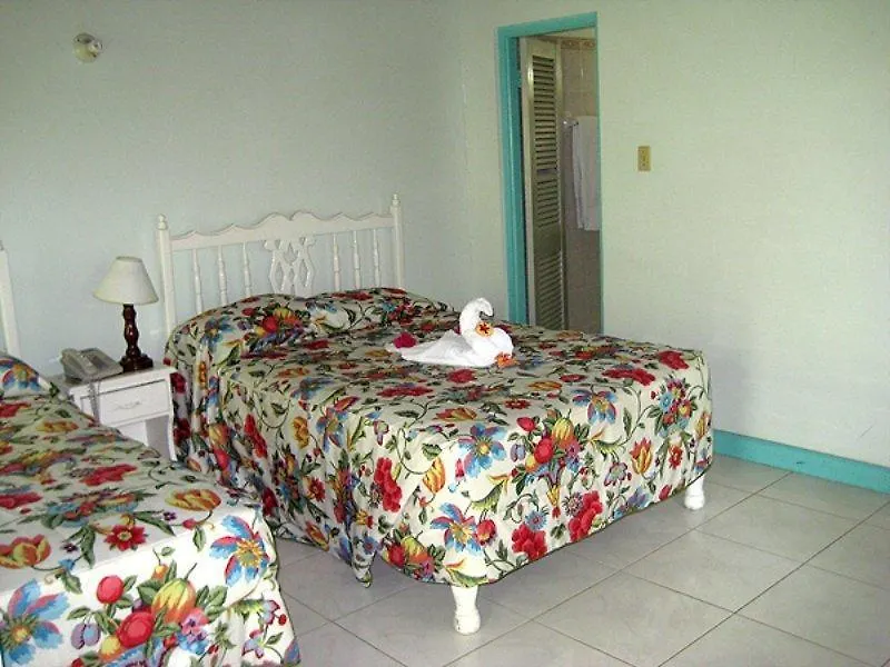***  فندق كورال سيز جاردن نيغريل جامايكا